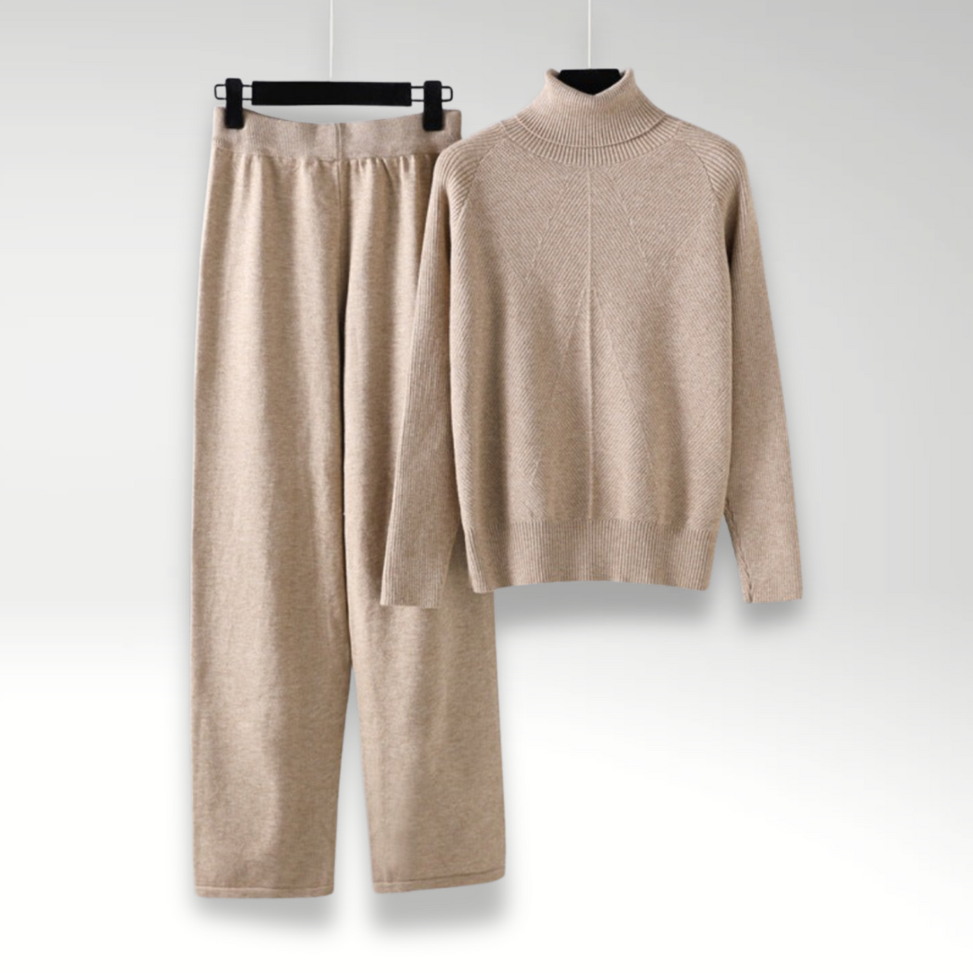 FOR EVER EST™ | Two-Piece Lounge Set in Cable Knit