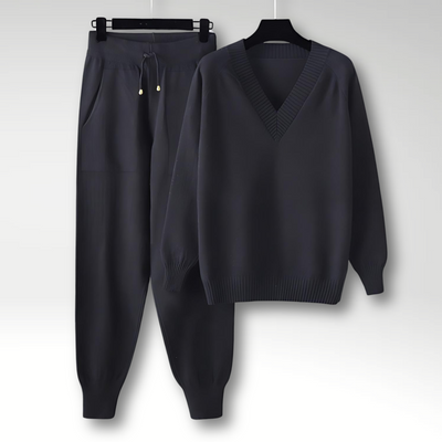 FOR EVER EST™ | Two-Piece Suit Timeless Serenity